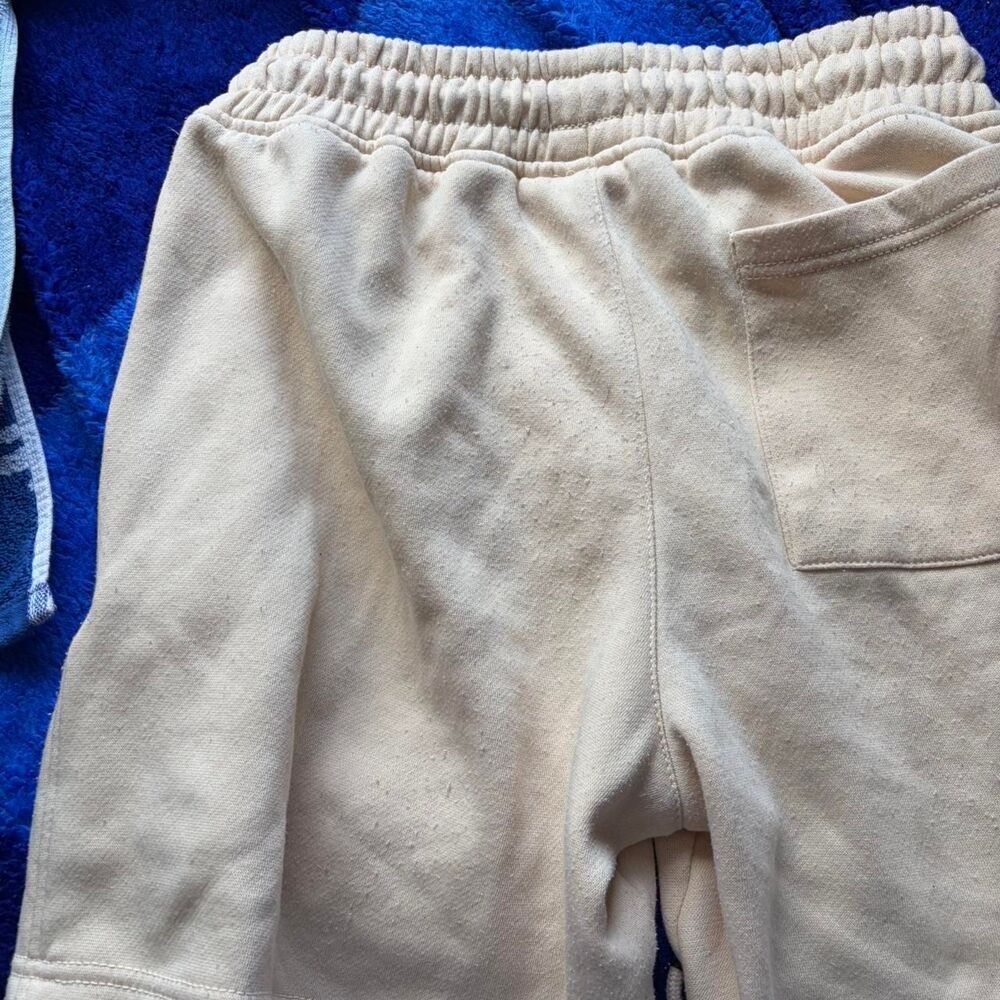 Cream Shorts - Picture 3 of 3